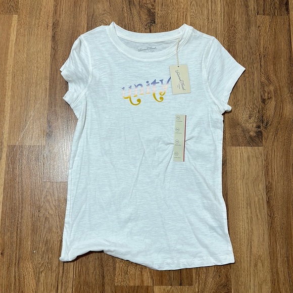White Unity Tee Shirt XS Universal Thread - Picture 1 of 3